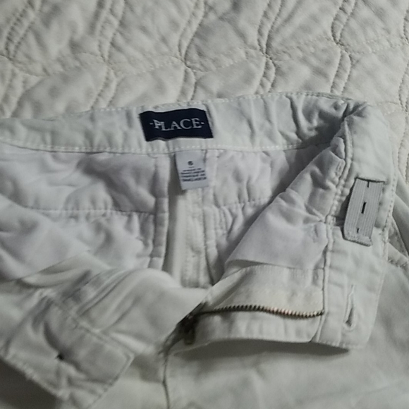 Shorts - Picture 3 of 4